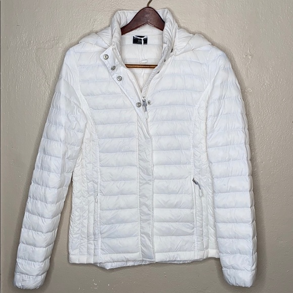 32 Degrees Jackets & Blazers - LIGHTWEIGHT RECYCLED POLY-FILL PACKABLE JACKET